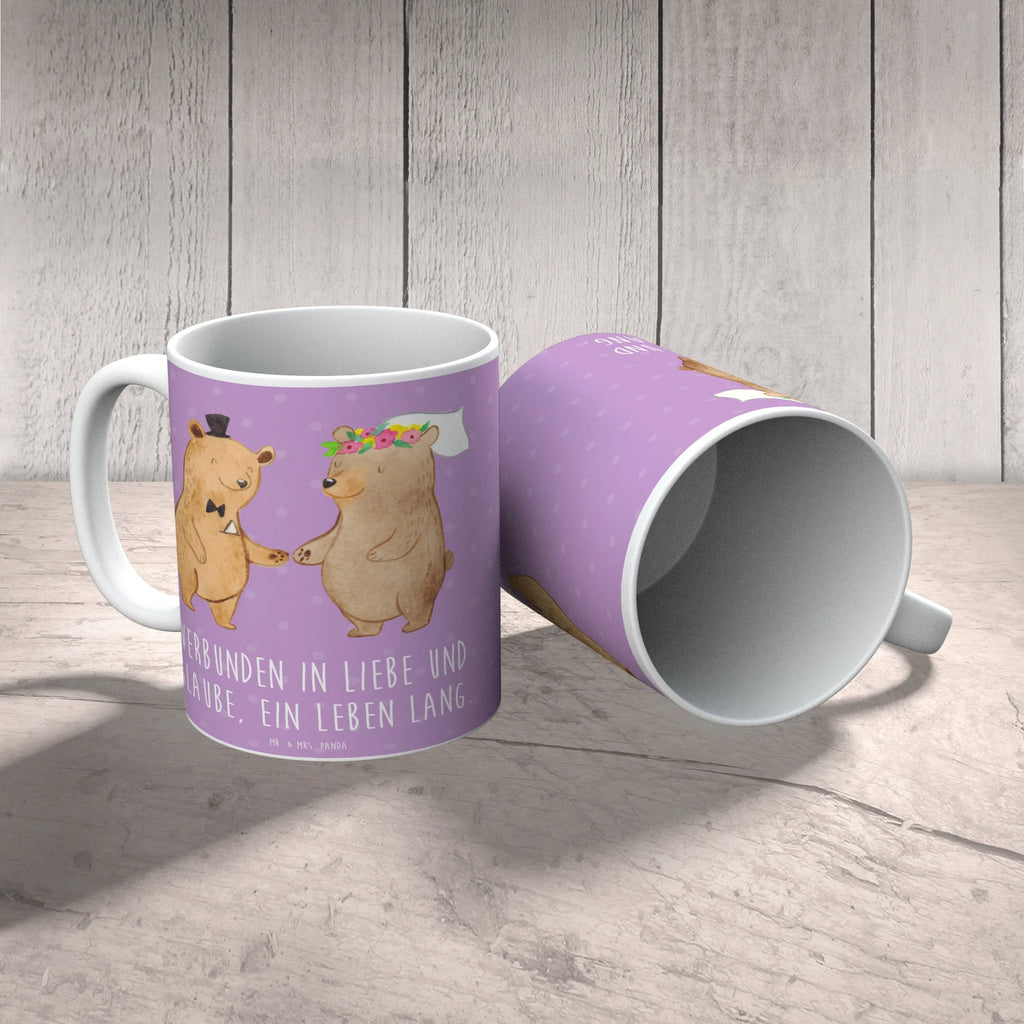 Mug Verbunden in Liebe und Glaube, ein Leben lang. Tasse, Bürotasse, Tasse mit Motiven, Teetasse, Porzellantasse, Tasse mit Zitaten, Geschenktasse, Kaffeetasse, Keramiktasse, Hochzeit, Hochzeitsgeschenk, Ehe, Hochzeitsfeier, Trauung, Trauungsgeschenk, Hochzeitskarte, Verlobungsfeier, Verlobungsgeschenk, Hochzeitsgeschenkideen, Hochzeitsgeschenke für Brautpaar