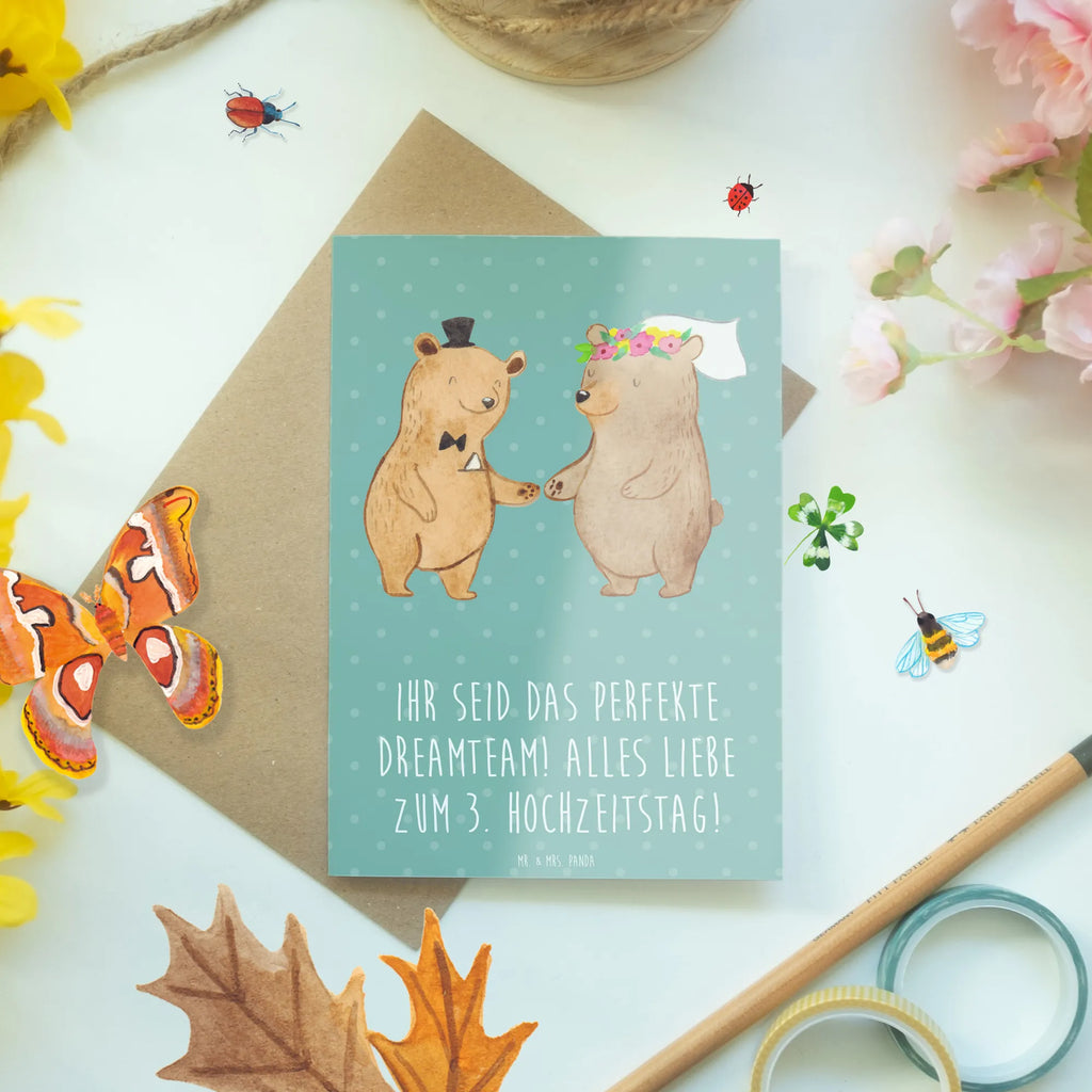Greetings card Ihr seid das perfekte Dreamteam! Alles Liebe zum 3. Hochzeitstag! Glückwunschkarte, Ansichtskarten, Einladungskarte, Geburtstagskarte, Grußkarte, Hochzeitskarte, Karte, Klappkarte, Hochzeit, Hochzeitsgeschenk, Ehe, Hochzeitsfeier, Trauung, Trauungsgeschenk, Verlobungsfeier, Verlobungsgeschenk, Hochzeitsgeschenkideen, Hochzeitsgeschenke für Brautpaar