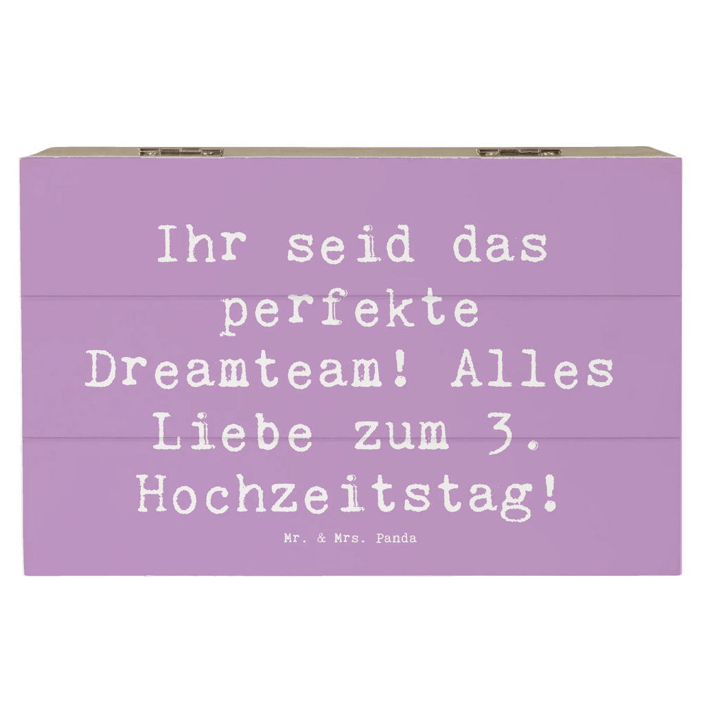 Holzkiste Spruch 3. Hochzeitstag Lederhochzeit Dreamteam holztruhen, Holzkiste mit Deckel, Holz Aufbewahrungsbox, aufbewahrungskisten, holzschatulle, Schatulle, truhe holz, aufbewahrungskiste mit deckel, Holztruhe, kiste holz, Box aus Holz, Holzbox, Aufbewahrungskiste, Aufbewahrungsbox aus Holz, Holzbox mit Deckel, Aufbewahrungsbox, Holzboxen, holzkästchen, aufbewahrungstruhe, aufbewahrungsboxen, box holz, Aufbewahrungsbox Holz, Holzkisten, holzschachtel, Holzkiste, Trauungsgeschenk, Hochzeitsgeschenk, Trauung, Ehe, Hochzeitsfeier, Verlobungsfeier, Hochzeitskarte, Hochzeitsgeschenke für Brautpaar, Verlobungsgeschenk, Hochzeitsgeschenkideen, Hochzeit