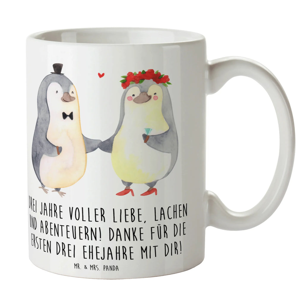 Mug Drei Jahre voller Liebe, Lachen und Abenteuern! Danke für die ersten drei Ehejahre mit dir! Geschenktasse, Tasse mit Zitaten, Bürotasse, Tasse mit Motiven, Kaffeetasse, Porzellantasse, Teetasse, Tasse, Keramiktasse, Hochzeit, Hochzeitsgeschenk, Ehe, Hochzeitsfeier, Trauung, Trauungsgeschenk, Hochzeitskarte, Verlobungsfeier, Verlobungsgeschenk, Hochzeitsgeschenkideen, Hochzeitsgeschenke für Brautpaar