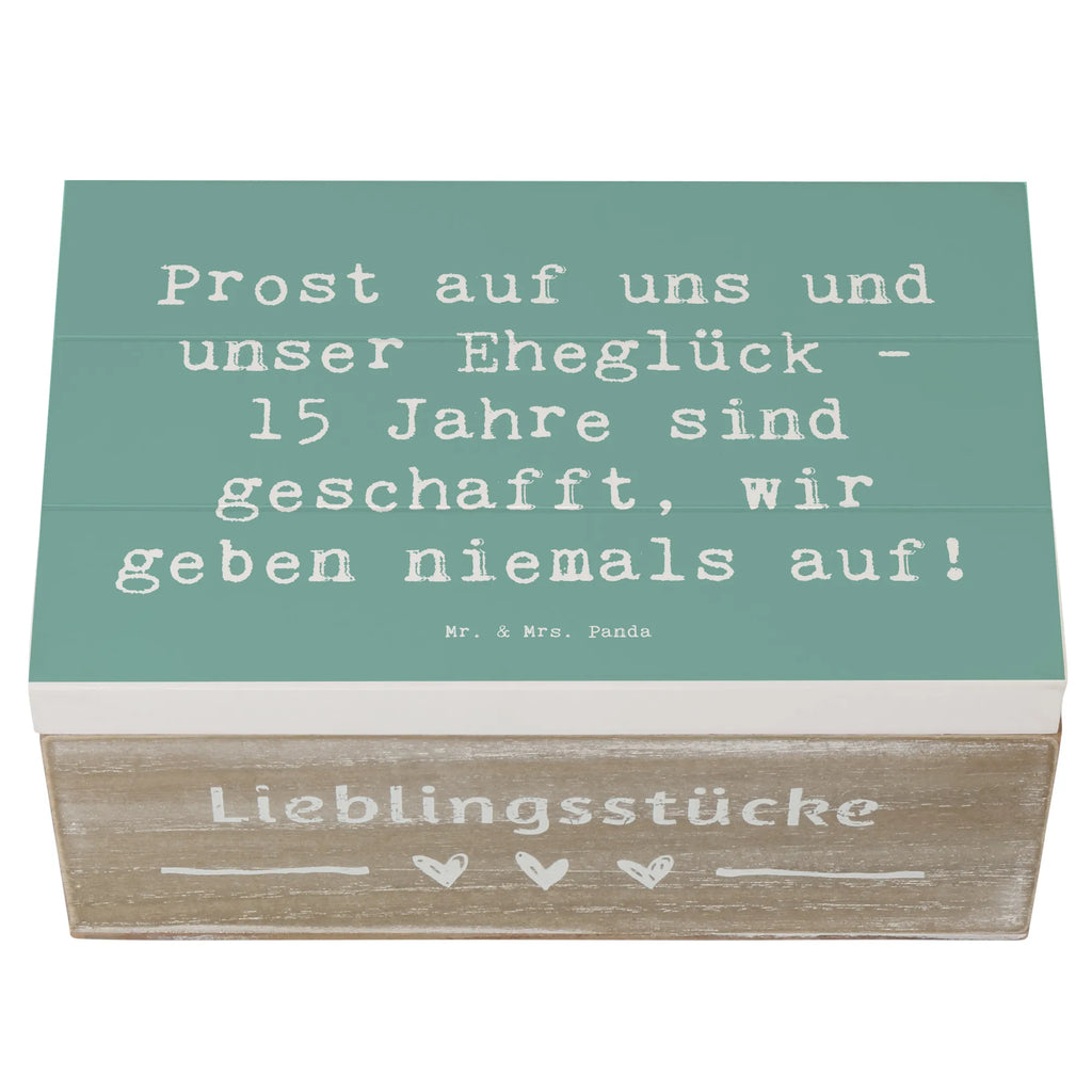 Holzkiste Spruch 15. Hochzeitstag Gläserne Hochzeit Schatzkiste, Geschenkdose, XXL, Erinnerungsbox, Kiste, Geschenkbox, Holzkiste, Dekokiste, Aufbewahrungsbox, Truhe, Schatulle, Erinnerungskiste, Hochzeit, Hochzeitsgeschenk, Ehe, Hochzeitsfeier, Trauung, Trauungsgeschenk, Hochzeitskarte, Verlobungsfeier, Verlobungsgeschenk, Hochzeitsgeschenkideen, Hochzeitsgeschenke für Brautpaar