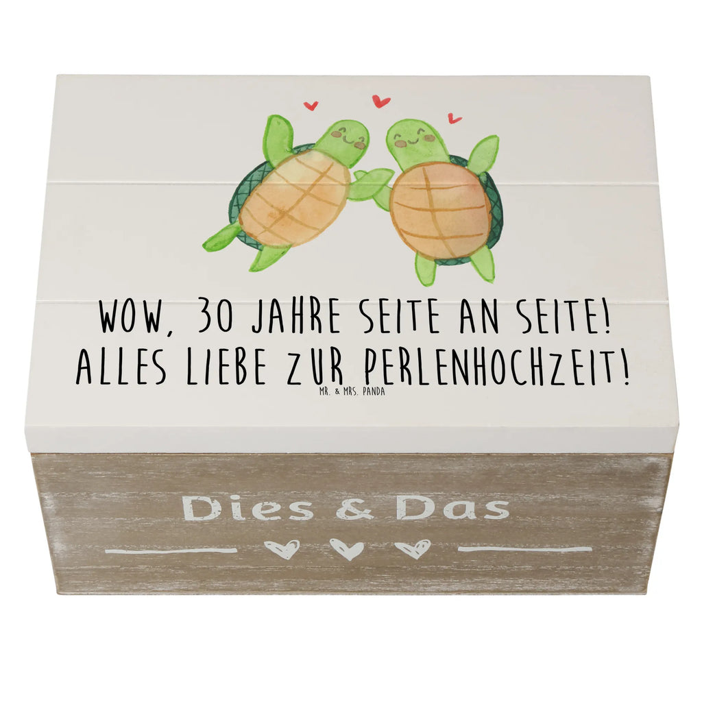 Holzkiste 30. Hochzeitstag Perlenhochzeit Erinnerungskiste, Geschenkbox, Holzkiste, Kiste, XXL, Aufbewahrungsbox, Schatulle, Truhe, Erinnerungsbox, Dekokiste, Geschenkdose, Schatzkiste, Hochzeit, Hochzeitsgeschenk, Ehe, Hochzeitsfeier, Trauung, Trauungsgeschenk, Hochzeitskarte, Verlobungsfeier, Verlobungsgeschenk, Hochzeitsgeschenkideen, Hochzeitsgeschenke für Brautpaar