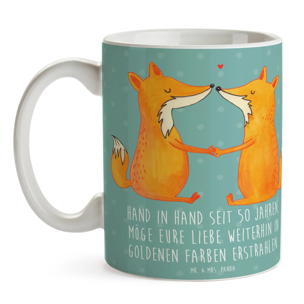 Mug Hand in Hand seit 50 Jahren, möge eure Liebe weiterhin in goldenen Farben erstrahlen. Bürotasse, Porzellantasse, Tasse mit Motiven, Geschenktasse, Teetasse, Kaffeetasse, Keramiktasse, Tasse, Tasse mit Zitaten, Hochzeit, Hochzeitsgeschenk, Ehe, Hochzeitsfeier, Trauung, Trauungsgeschenk, Hochzeitskarte, Verlobungsfeier, Verlobungsgeschenk, Hochzeitsgeschenkideen, Hochzeitsgeschenke für Brautpaar