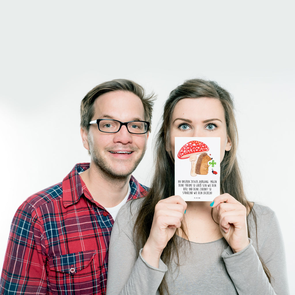 Postcard An unseren 2016er Jahrgang: Mögen deine Träume so groß sein wie dein Herz und deine Zukunft so strahlend wie dein Lächeln! Geburtstagskarte, Ansichtskarten, Einladung, Grußkarte, Postkarte, Karte, Einladung Geburtstag, Geschenkkarte, Ansichtskarte, Einladungskarten Geburtstag, Einladungskarte, Dankeskarte, Geburtstag, Geburtstagsgeschenk, Geschenk