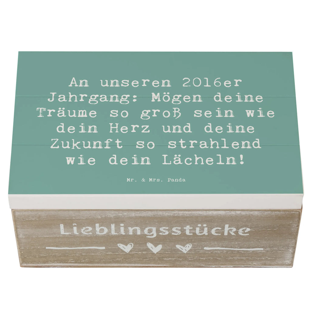 Wooden chest Saying An unseren 2016er Jahrgang: Mögen deine Träume so groß sein wie dein Herz und deine Zukunft so strahlend wie dein Lächeln! Aufbewahrungskiste, Schatulle, Kiste, fotokiste, box holz, Aufbewahrungsbox Holz, truhe mit deckel, holzschatulle, Erinnerungsbox, erinnerungsbox holz, holzkästchen, Schatzkiste, Box aus Holz, Holztruhe, Aufbewahrungstruhe, Holzbox mit Deckel, holzschachtel, schmuckbox, schmucktruhe, geschenkbox mit deckel, Aufbewahrungsbox, schatzkiste holz, Box, Aufbewahrungsbox aus Holz, schmuckkiste, Holzkiste, Holzkiste mit Deckel, geschenkbox holz, geschenkkiste, Holz Aufbewahrungsbox, Geschenkbox, aufbewahrungskiste mit deckel, kiste holz, Holzbox, truhe holz, Kiste mit Deckel, schatztruhe, fotobox, Truhe, Erinnerungskiste, Geschenk, Geburtstag, Geburtstagsgeschenk