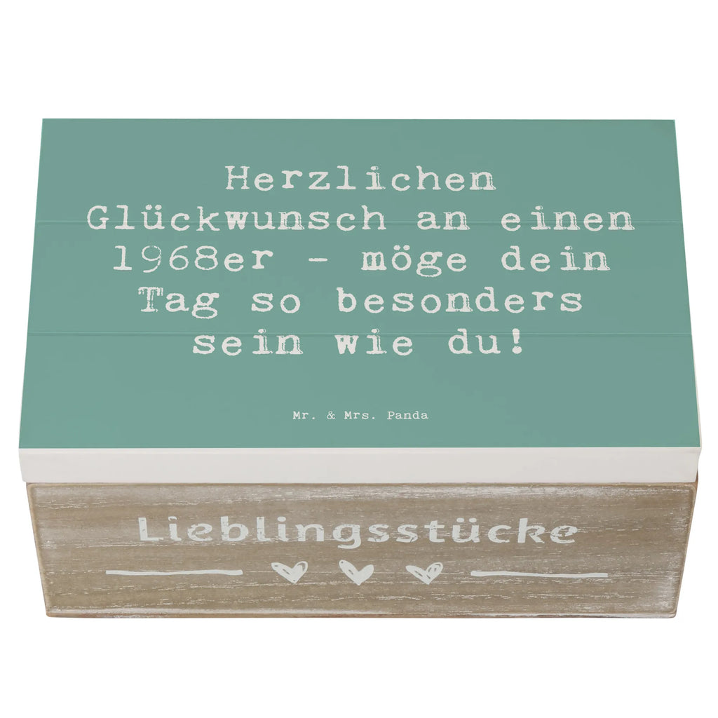Wooden chest Saying Herzlichen Glückwunsch an einen 1968er - möge dein Tag so besonders sein wie du! Schatzkiste, Geschenkbox, Dekokiste, Schatulle, Erinnerungsbox, Aufbewahrungsbox, Holzkiste, Erinnerungskiste, Truhe, Geschenkdose, XXL, Kiste, Geburtstag, Geburtstagsgeschenk, Geschenk