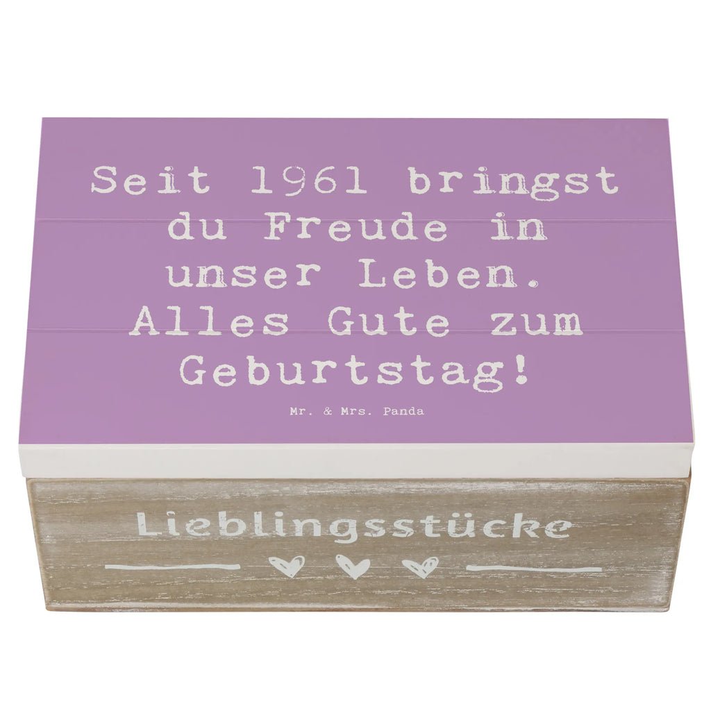 Wooden chest Saying Seit 1961 bringst du Freude in unser Leben. Alles Gute zum Geburtstag! Aufbewahrungsbox Holz, box holz, Holztruhe, Aufbewahrungsbox aus Holz, Holzkiste, aufbewahrungskisten, Schatulle, holzkästchen, kiste holz, Holzbox, aufbewahrungstruhe, Holzkisten, holzschatulle, Holzbox mit Deckel, Holz Aufbewahrungsbox, Box aus Holz, holzschachtel, holztruhen, aufbewahrungskiste mit deckel, truhe holz, Holzboxen, Aufbewahrungsbox, aufbewahrungsboxen, Aufbewahrungskiste, Holzkiste mit Deckel, Geburtstag, Geburtstagsgeschenk, Geschenk