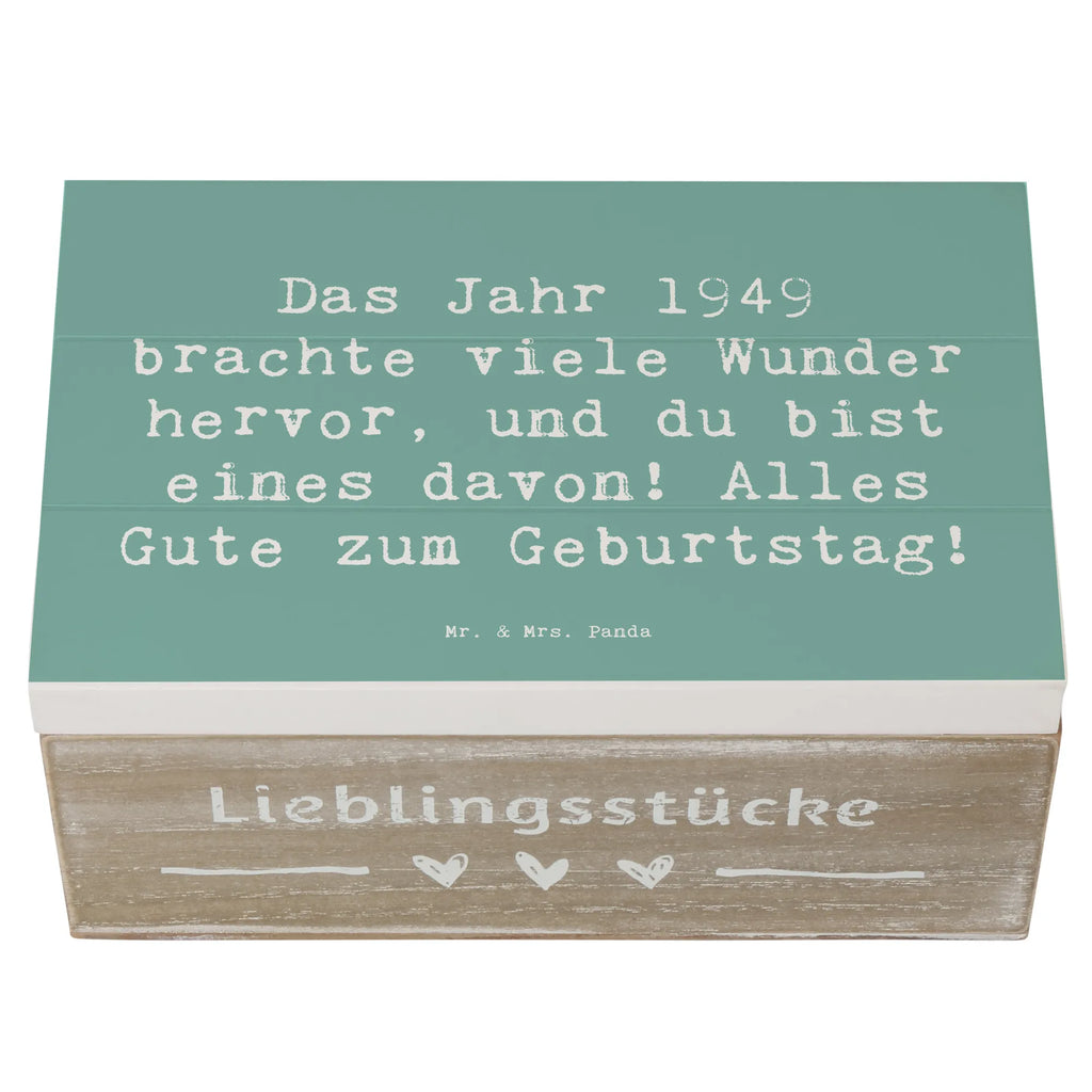 Wooden chest Saying Das Jahr 1949 brachte viele Wunder hervor, und du bist eines davon! Alles Gute zum Geburtstag! Dekokiste, Aufbewahrungsbox, Kiste, Geschenkdose, Schatulle, Truhe, Erinnerungskiste, Holzkiste, Schatzkiste, Erinnerungsbox, Geschenkbox, XXL, Geburtstag, Geburtstagsgeschenk, Geschenk