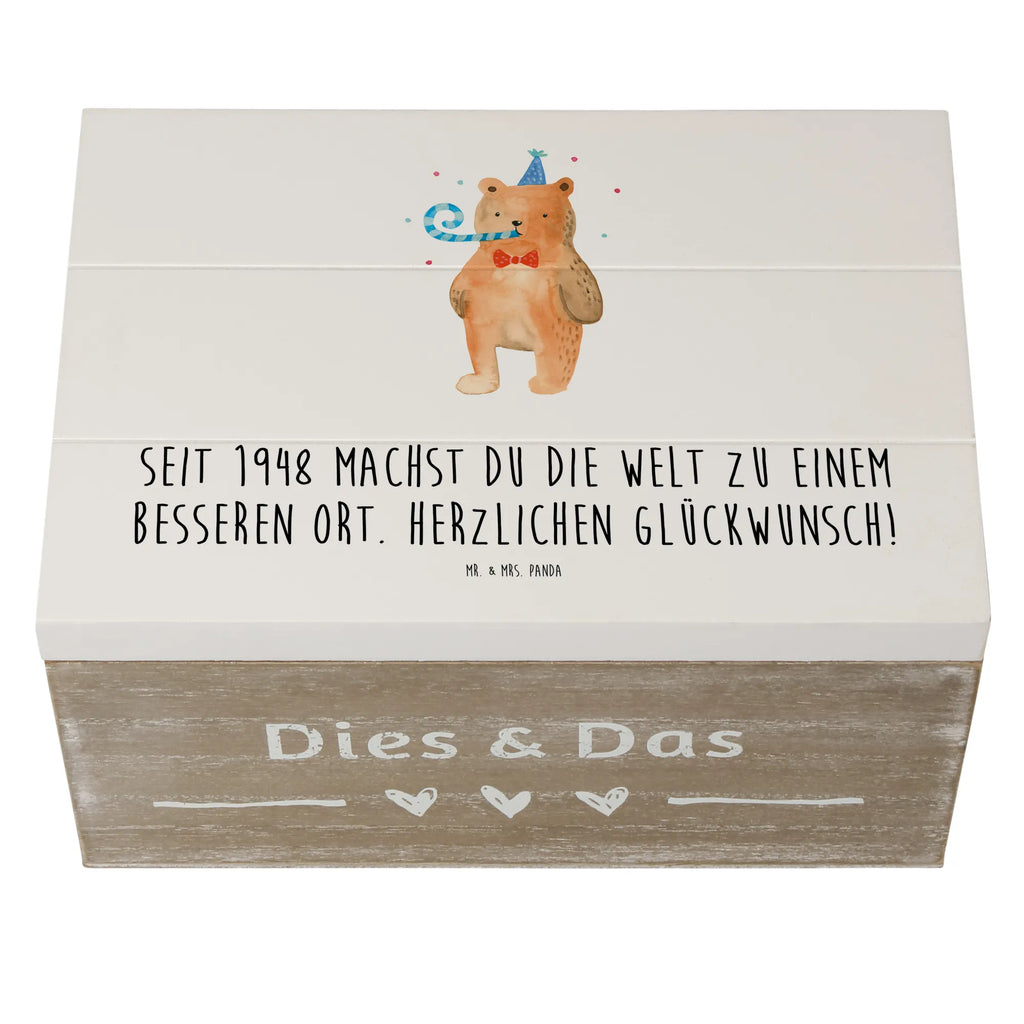 Wooden chest Seit 1948 machst du die Welt zu einem besseren Ort. Herzlichen Glückwunsch! Erinnerungskiste, Schatzkiste, Geschenkdose, Aufbewahrungsbox, Holzkiste, Schatulle, Truhe, Erinnerungsbox, Kiste, Geschenkbox, XXL, Dekokiste, Geburtstag, Geburtstagsgeschenk, Geschenk