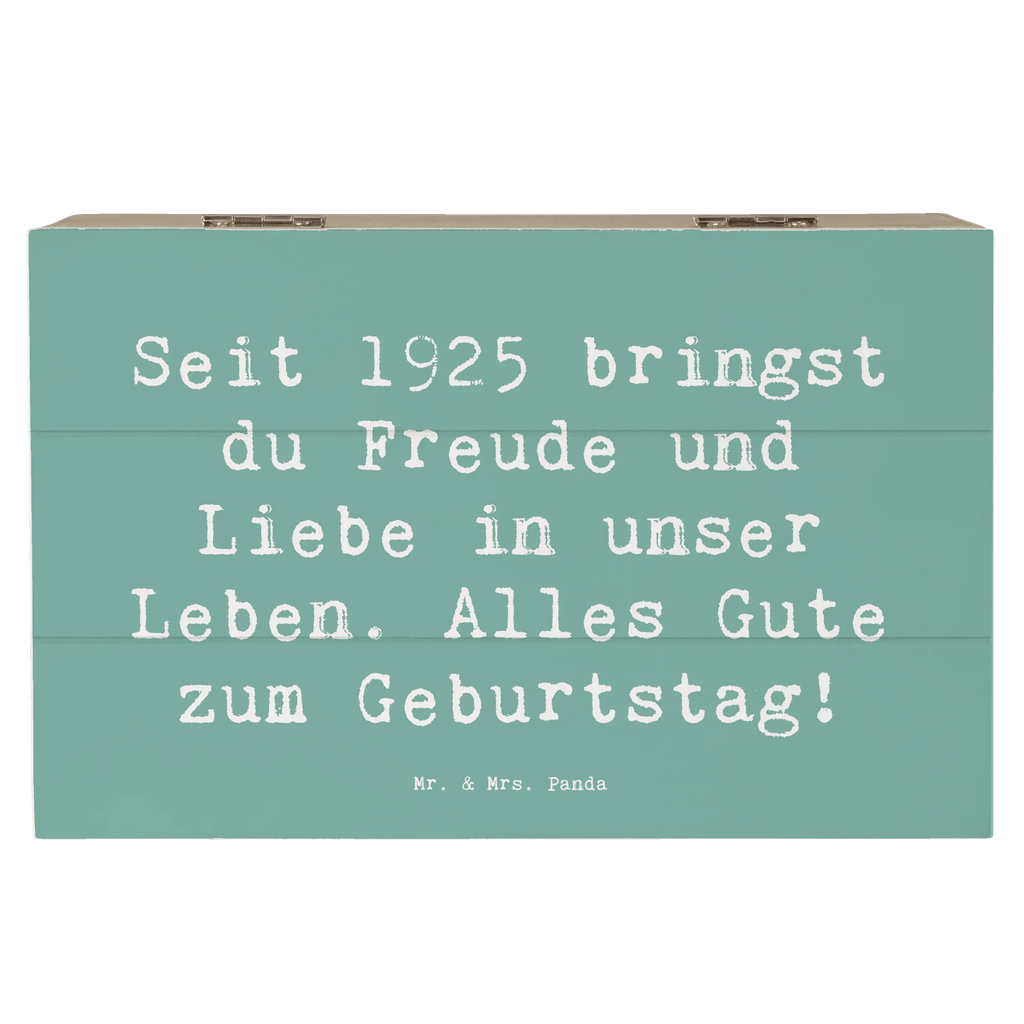 Wooden chest Saying Seit 1925 bringst du Freude und Liebe in unser Leben. Alles Gute zum Geburtstag! Holz Aufbewahrungsbox, Holzbox mit Deckel, truhe holz, Holzkiste, kiste holz, aufbewahrungskiste mit deckel, Aufbewahrungsbox aus Holz, Holzkisten, Aufbewahrungsbox Holz, holztruhen, Holzkiste mit Deckel, Holztruhe, holzschachtel, holzkästchen, Box aus Holz, box holz, Aufbewahrungsbox, aufbewahrungsboxen, Holzboxen, aufbewahrungskisten, Holzbox, Aufbewahrungskiste, holzschatulle, Schatulle, aufbewahrungstruhe, Geburtstag, Geburtstagsgeschenk, Geschenk