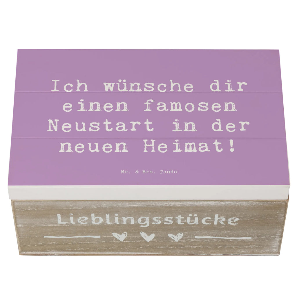 Wooden chest Saying Ich wünsche dir einen famosen Neustart in der neuen Heimat! Erinnerungskiste, Truhe, Holzkiste, Geschenkdose, Dekokiste, Erinnerungsbox, Aufbewahrungsbox, Schatulle, Schatzkiste, Geschenkbox, Kiste, XXL, sprüche, zitate, spruch kollektion, inspiration, motivation, lebensweisheiten, geschenkideen, wanddeko, wohnaccessoires, sprüche sammlung, schöne sprüche, glück, liebe, freude, lächeln, alltag verschönern, nachhaltige geschenke, dekoration, kreativ, einzigartig, shopify, mr and mrs panda
