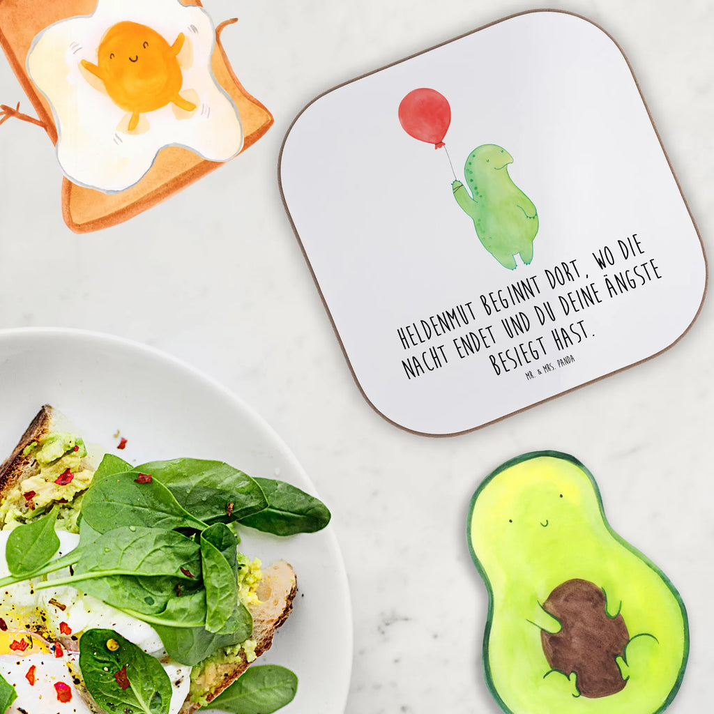 Square coaster Heldenmut beginnt dort, wo die Nacht endet und du deine Ängste besiegt hast. Untersetzer aus Holz, Korkuntersetzer, Untersetzer Holz, Getränkeuntersetzer, Glasuntersetzer, Untersetzer, Tassen Untersetzer, Untersetzer für Gläser, Untersetzer Gläser, Bierdeckel, Holzuntersetzer, Untersetzer Design