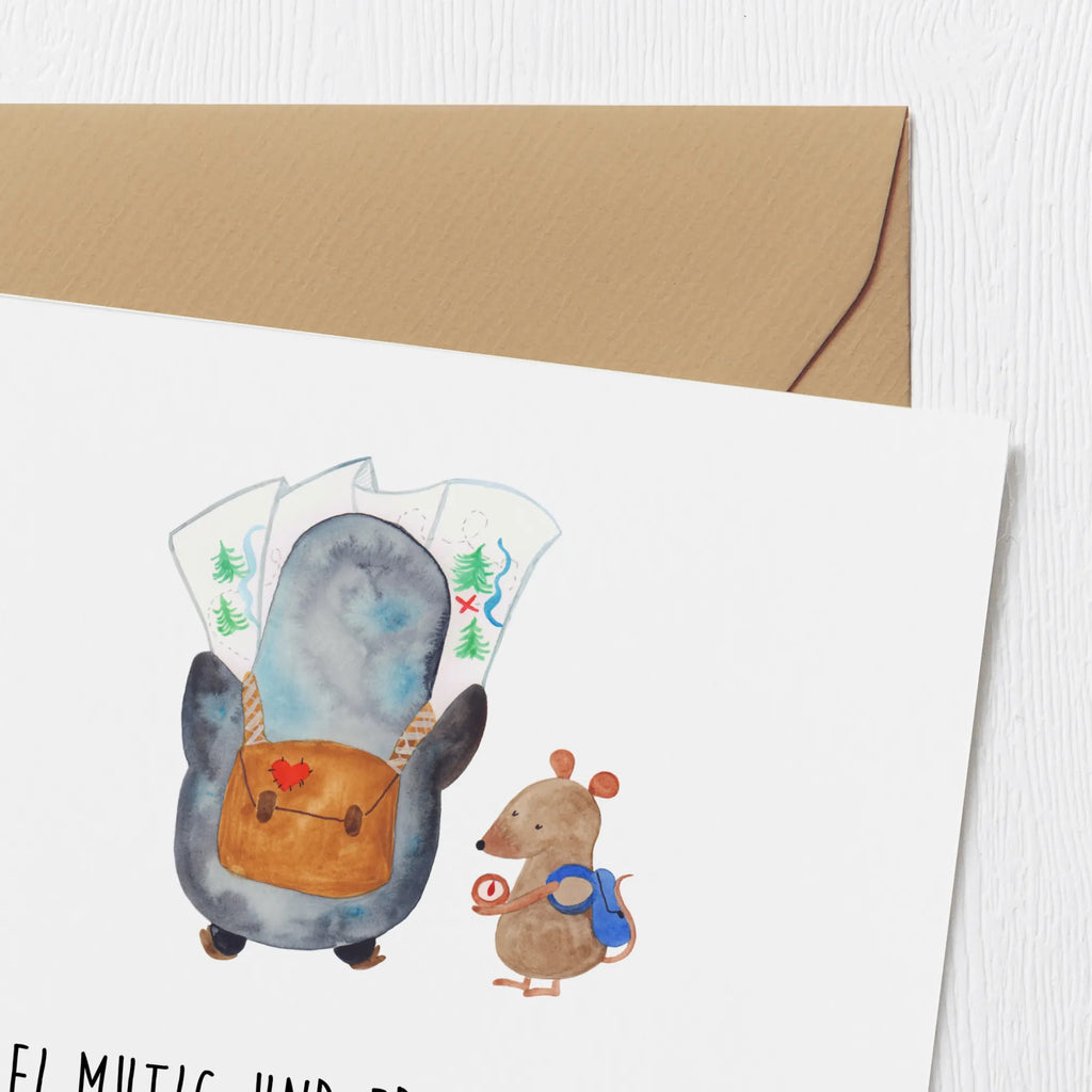 Deluxe Card Sei mutig und erforsche das Unbekannte, denn jedes Abenteuer ist eine spannende Entdeckungsreise! Karte, Hochwertige Grußkarte, Klappkarte, Einladungskarte, Grußkarte, Hochwertige Klappkarte, Geburtstagskarte, Glückwunschkarte, Hochzeitskarte, sprüche, zitate, spruch kollektion, inspiration, motivation, lebensweisheiten, geschenkideen, wanddeko, wohnaccessoires, sprüche sammlung, schöne sprüche, glück, liebe, freude, lächeln, alltag verschönern, nachhaltige geschenke, dekoration, kreativ, einzigartig, shopify, mr and mrs panda