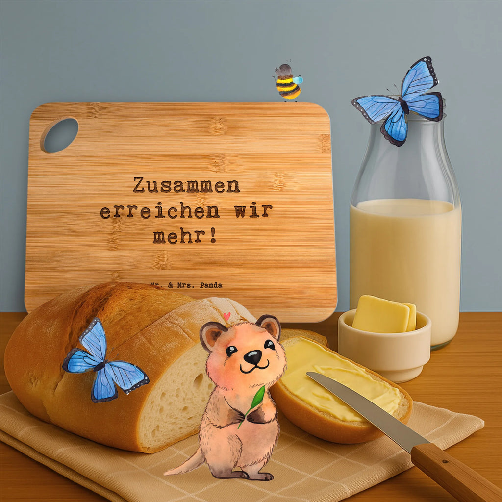 Küchenbrett Spruch Im Team zusammenarbeiten Küchenbrett, Servierbrett, Brett, Frühstücksbrett, Holzbrettchen, Schneidebrett, Holzbrett, Hackbrett, sprüche, zitate, spruch kollektion, inspiration, motivation, lebensweisheiten, geschenkideen, wanddeko, wohnaccessoires, sprüche sammlung, schöne sprüche, glück, liebe, freude, lächeln, alltag verschönern, nachhaltige geschenke, dekoration, kreativ, einzigartig, shopify, mr and mrs panda