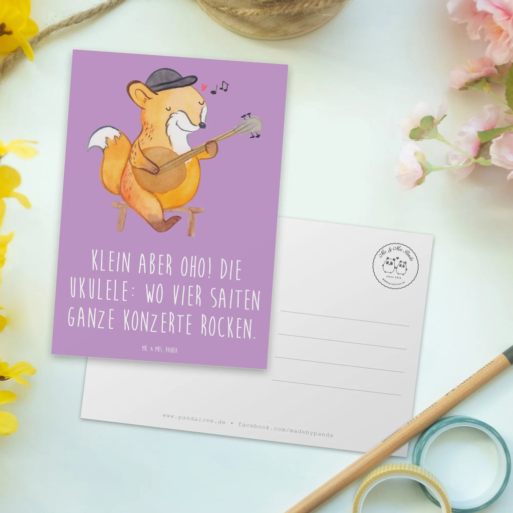 Postcard Klein aber oho! Die Ukulele: wo vier Saiten ganze Konzerte rocken. Ansichtskarten, Geschenkkarte, Ansichtskarte, Postkarte, Einladung Geburtstag, Karte, Einladung, Dankeskarte, Grußkarte, Geburtstagskarte, Einladungskarte, Einladungskarten Geburtstag, Instrumente, Geschenke Musiker, Musikliebhaber