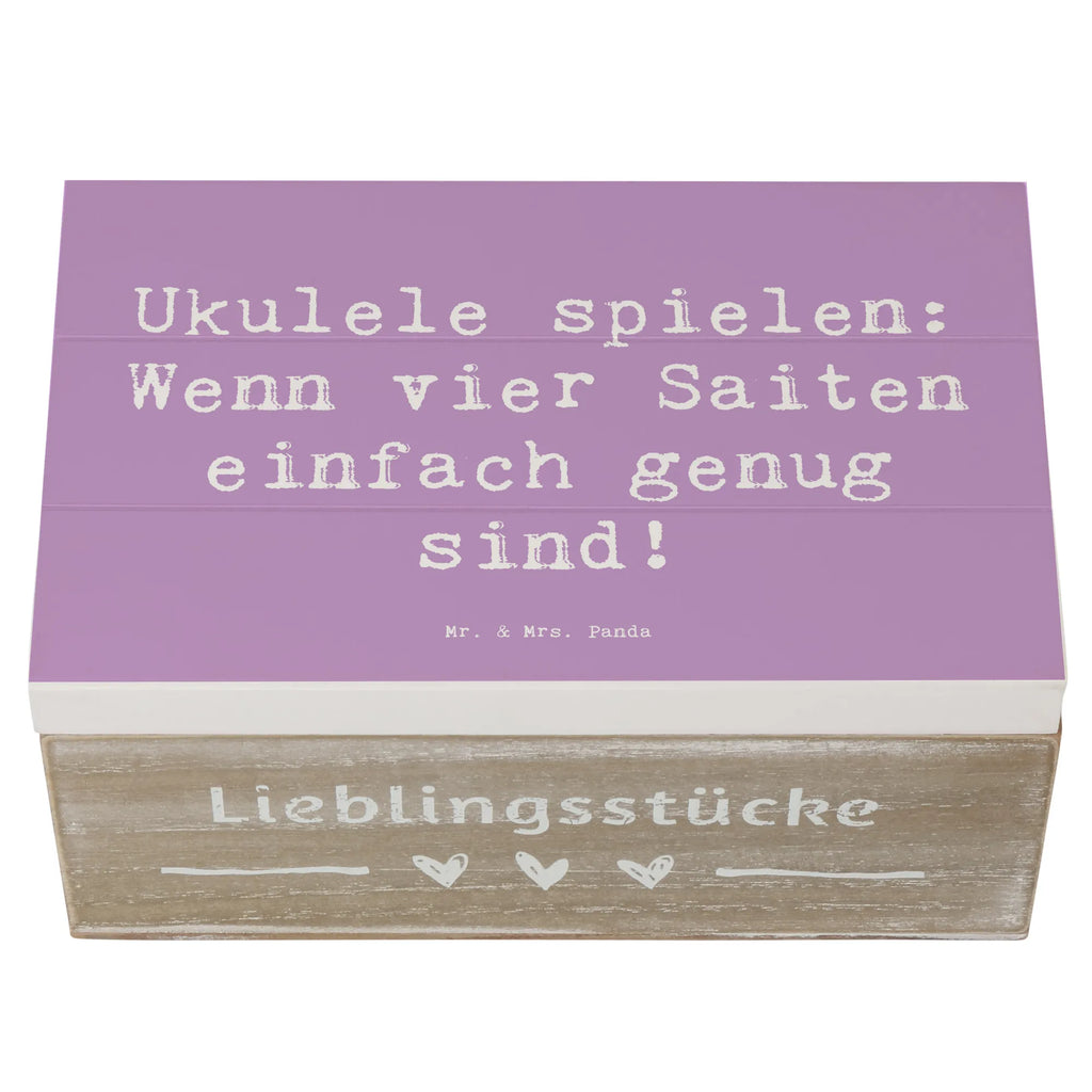 Wooden chest Saying Ukulele spielen: Wenn vier Saiten einfach genug sind! Schatulle, geschenkbox mit deckel, Erinnerungsbox, Box, holzkästchen, holzschatulle, Aufbewahrungstruhe, Holzbox, Aufbewahrungskiste, fotokiste, truhe holz, Geschenkbox, Holz Aufbewahrungsbox, schmucktruhe, Aufbewahrungsbox, Aufbewahrungsbox Holz, schatzkiste holz, kiste holz, geschenkbox holz, Erinnerungskiste, Holztruhe, aufbewahrungskiste mit deckel, Holzkiste mit Deckel, Kiste mit Deckel, fotobox, Kiste, schmuckbox, Holzkiste, Box aus Holz, truhe mit deckel, erinnerungsbox holz, Truhe, schmuckkiste, geschenkkiste, schatztruhe, Schatzkiste, Aufbewahrungsbox aus Holz, Holzbox mit Deckel, holzschachtel, box holz, Geschenke Musiker, Instrumente, Musikliebhaber