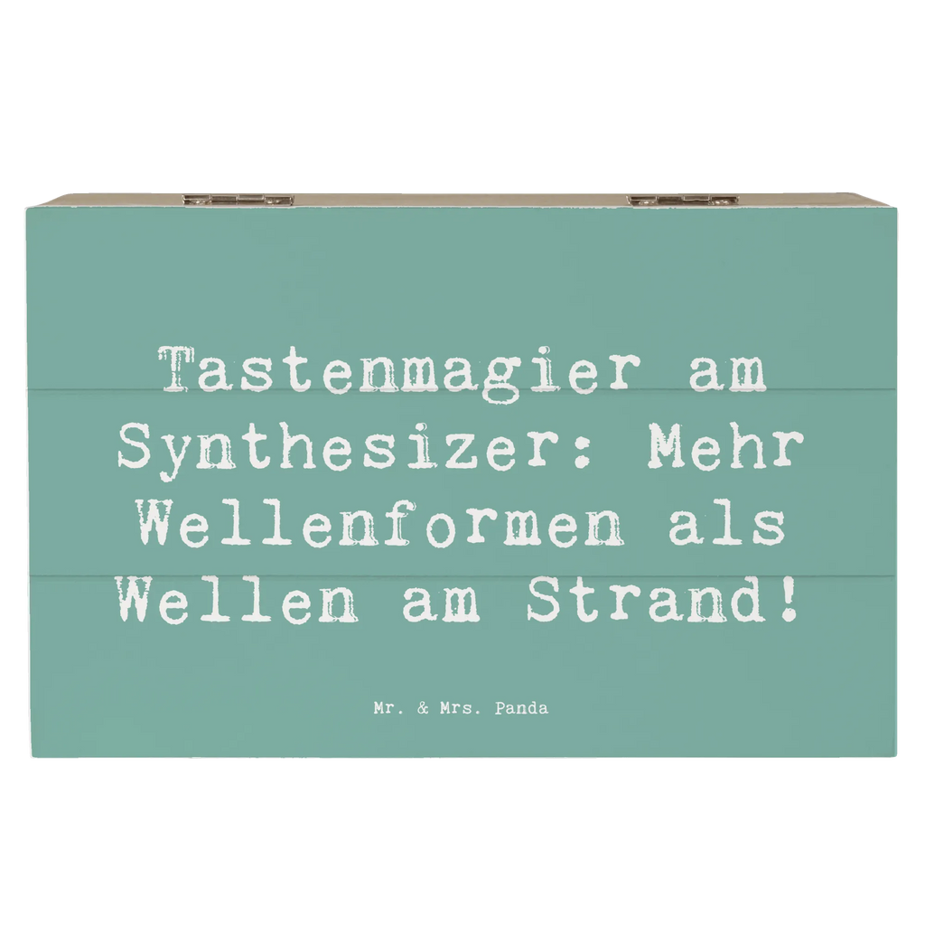 Wooden chest Saying Tastenmagier am Synthesizer: Mehr Wellenformen als Wellen am Strand! Aufbewahrungsbox, Holzkiste, Dekokiste, XXL, Erinnerungsbox, Schatulle, Schatzkiste, Kiste, Geschenkbox, Geschenkdose, Erinnerungskiste, Truhe, Instrumente, Geschenke Musiker, Musikliebhaber