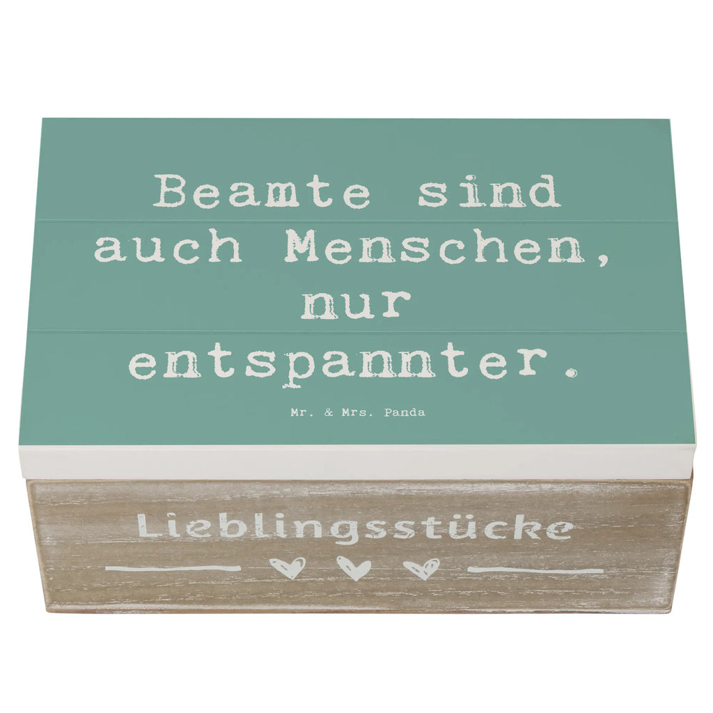 Holzkiste Spruch Beamtin Entspannt Geschenkbox, Dekokiste, Holzkiste, Schatzkiste, Erinnerungskiste, Truhe, Schatulle, Erinnerungsbox, Kiste, XXL, Geschenkdose, Aufbewahrungsbox, Beruf, Ausbildung, Jubiläum, Abschied, Rente, Kollege, Kollegin, Geschenk, Schenken, Arbeitskollege, Mitarbeiter, Firma, Danke, Dankeschön