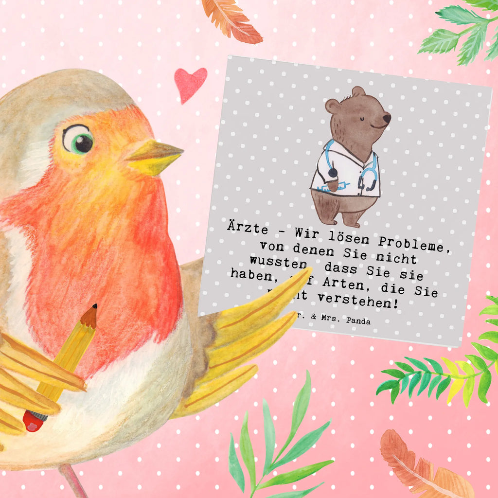 Deluxe Card Ärzte - Wir lösen Probleme, von denen Sie nicht wussten, dass Sie sie haben, auf Arten, die Sie nicht verstehen! Einladungskarte, Grußkarte, Hochzeitskarte, Hochwertige Klappkarte, Geburtstagskarte, Karte, Glückwunschkarte, Klappkarte, Hochwertige Grußkarte, Beruf, Ausbildung, Jubiläum, Abschied, Rente, Kollege, Kollegin, Geschenk, Schenken, Arbeitskollege, Mitarbeiter, Firma, Danke, Dankeschön