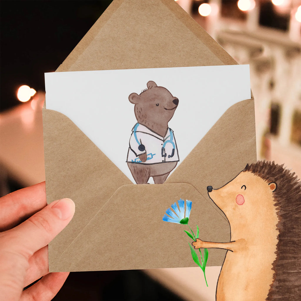 Deluxe Card Ärzte - Wir lösen Probleme, von denen Sie nicht wussten, dass Sie sie haben, auf Arten, die Sie nicht verstehen! Einladungskarte, Grußkarte, Hochzeitskarte, Hochwertige Klappkarte, Geburtstagskarte, Karte, Glückwunschkarte, Klappkarte, Hochwertige Grußkarte, Beruf, Ausbildung, Jubiläum, Abschied, Rente, Kollege, Kollegin, Geschenk, Schenken, Arbeitskollege, Mitarbeiter, Firma, Danke, Dankeschön