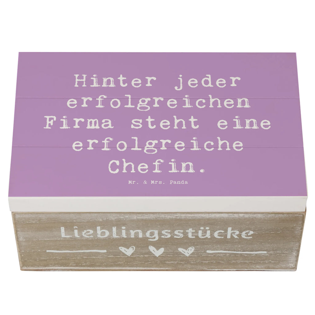 Holzkiste Spruch Hinter jeder erfolgreichen Firma steht eine erfolgreiche Chefin. Erinnerungskiste, Schatulle, Truhe, Geschenkbox, Dekokiste, Geschenkdose, Aufbewahrungsbox, Schatzkiste, Erinnerungsbox, Kiste, XXL, Holzkiste, Beruf, Ausbildung, Jubiläum, Abschied, Rente, Kollege, Kollegin, Geschenk, Schenken, Arbeitskollege, Mitarbeiter, Firma, Danke, Dankeschön