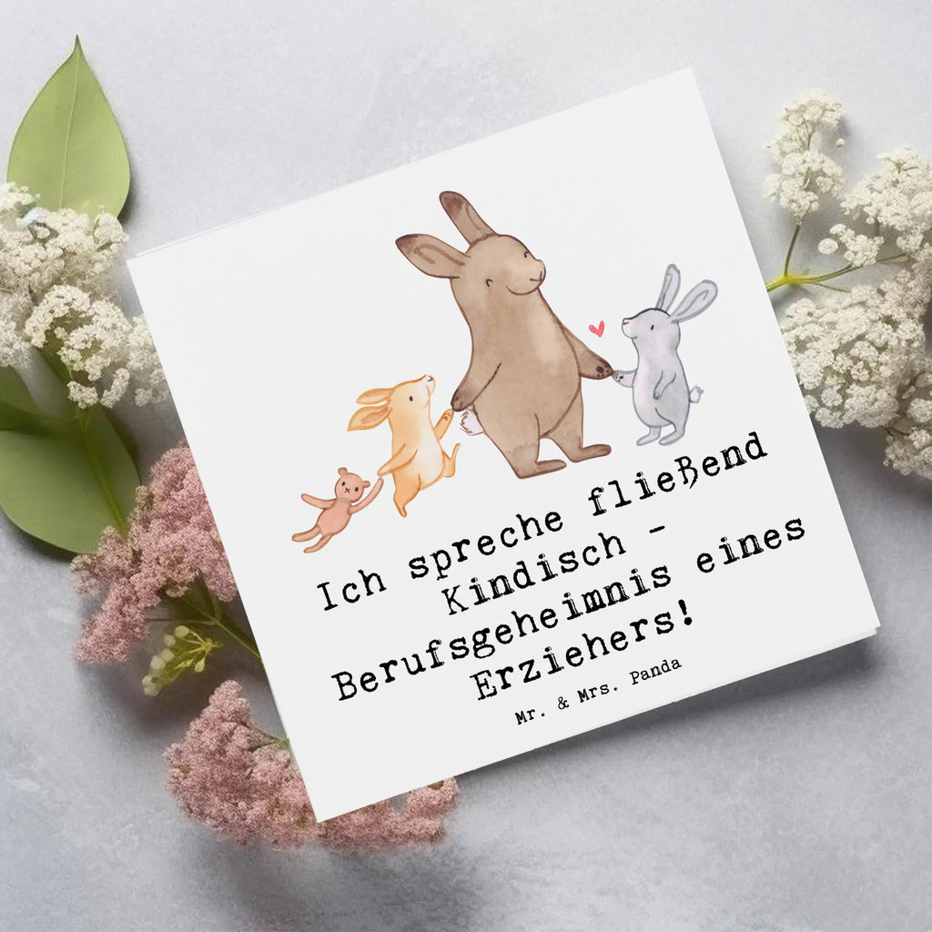 Deluxe Card Ich spreche fließend Kindisch - Berufsgeheimnis eines Erziehers! Klappkarte, Glückwunschkarte, Grußkarte, Hochzeitskarte, Einladungskarte, Hochwertige Klappkarte, Geburtstagskarte, Hochwertige Grußkarte, Karte, Beruf, Ausbildung, Jubiläum, Abschied, Rente, Kollege, Kollegin, Geschenk, Schenken, Arbeitskollege, Mitarbeiter, Firma, Danke, Dankeschön