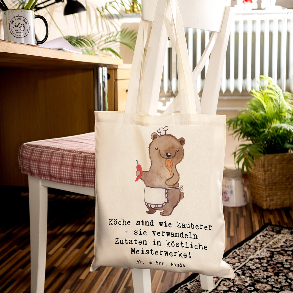 Tragetasche Köche sind wie Zauberer - sie verwandeln Zutaten in köstliche Meisterwerke! Einkaufstüte, Badetasche, Shopper, Beuteltasche, Schultertasche, Strandtasche, Tasche, Einkaufstasche, Tragetasche, Jutetasche, Umhängetasche, Laptoptasche, Stofftasche, Beutel, Jutebeutel, Stoffbeutel, Beruf, Ausbildung, Jubiläum, Abschied, Rente, Kollege, Kollegin, Geschenk, Schenken, Arbeitskollege, Mitarbeiter, Firma, Danke, Dankeschön