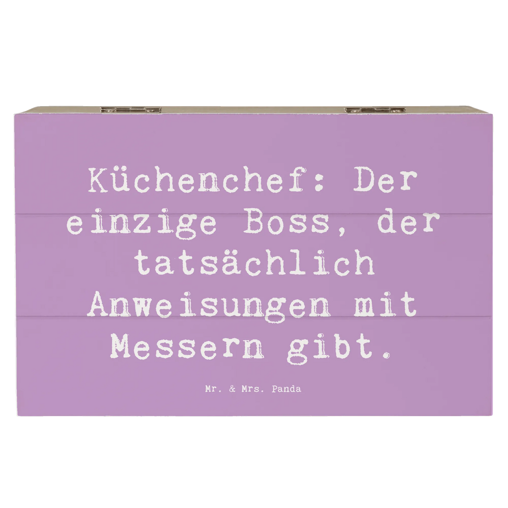 Holzkiste Spruch Küchenchef: Der einzige Boss, der tatsächlich Anweisungen mit Messern gibt. aufbewahrungskisten, holzschachtel, aufbewahrungskiste mit deckel, Aufbewahrungsbox Holz, Holztruhe, aufbewahrungstruhe, box holz, Aufbewahrungsbox aus Holz, Holzkiste mit Deckel, Holzbox mit Deckel, Box aus Holz, Aufbewahrungskiste, kiste holz, Holzkiste, Holzboxen, holztruhen, holzschatulle, Aufbewahrungsbox, truhe holz, holzkästchen, Schatulle, Holzbox, aufbewahrungsboxen, Holzkisten, Holz Aufbewahrungsbox, Geschenk, Danke, Dankeschön, Schenken, Beruf, Ausbildung, Abschied, Rente, Kollege, Kollegin, Arbeitskollege, Mitarbeiter, Jubiläum, Firma