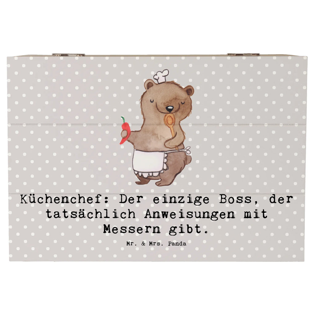 Holzkiste Küchenchef: Der einzige Boss, der tatsächlich Anweisungen mit Messern gibt. Erinnerungskiste, Holzkiste, Truhe, Kiste, Dekokiste, Schatzkiste, Aufbewahrungsbox, Geschenkbox, XXL, Schatulle, Erinnerungsbox, Geschenkdose, Beruf, Ausbildung, Jubiläum, Abschied, Rente, Kollege, Kollegin, Geschenk, Schenken, Arbeitskollege, Mitarbeiter, Firma, Danke, Dankeschön