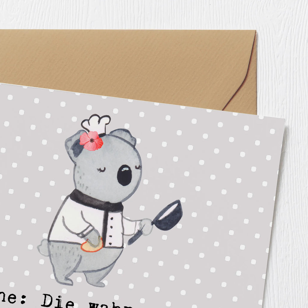 Deluxe Karte Köche: Die wahren Helden der Gastronomie - immer am Herd, um andere glücklich zu machen! Karte, Hochwertige Grußkarte, Glückwunschkarte, Geburtstagskarte, Einladungskarte, Grußkarte, Hochwertige Klappkarte, Klappkarte, Hochzeitskarte, Beruf, Ausbildung, Jubiläum, Abschied, Rente, Kollege, Kollegin, Geschenk, Schenken, Arbeitskollege, Mitarbeiter, Firma, Danke, Dankeschön