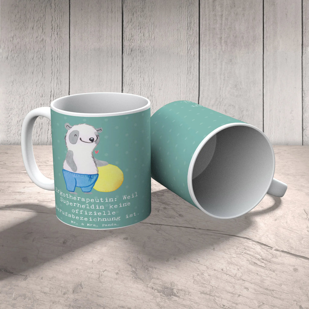 Tasse Ergotherapeutin Superheldin Tasse, Teetasse, Porzellantasse, Tasse mit Zitaten, Bürotasse, Geschenktasse, Tasse mit Motiven, Keramiktasse, Kaffeetasse, Beruf, Ausbildung, Jubiläum, Abschied, Rente, Kollege, Kollegin, Geschenk, Schenken, Arbeitskollege, Mitarbeiter, Firma, Danke, Dankeschön