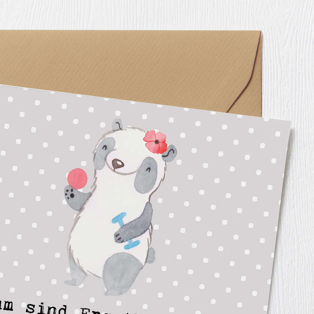 Deluxe Card Warum sind Ergotherapeuten so entspannt? Weil sie immer den perfekten Ausgleich finden! Einladungskarte, Glückwunschkarte, Grußkarte, Hochzeitskarte, Hochwertige Grußkarte, Karte, Klappkarte, Hochwertige Klappkarte, Geburtstagskarte, Beruf, Ausbildung, Jubiläum, Abschied, Rente, Kollege, Kollegin, Geschenk, Schenken, Arbeitskollege, Mitarbeiter, Firma, Danke, Dankeschön