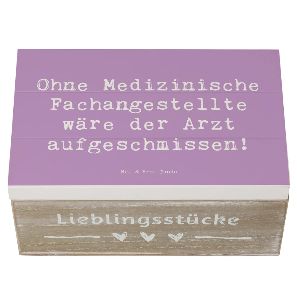 Holzkiste Spruch Ohne Medizinische Fachangestellte wäre der Arzt aufgeschmissen! Holzkiste, Dekokiste, Truhe, XXL, Erinnerungskiste, Schatzkiste, Kiste, Schatulle, Aufbewahrungsbox, Geschenkbox, Erinnerungsbox, Geschenkdose, Beruf, Ausbildung, Jubiläum, Abschied, Rente, Kollege, Kollegin, Geschenk, Schenken, Arbeitskollege, Mitarbeiter, Firma, Danke, Dankeschön