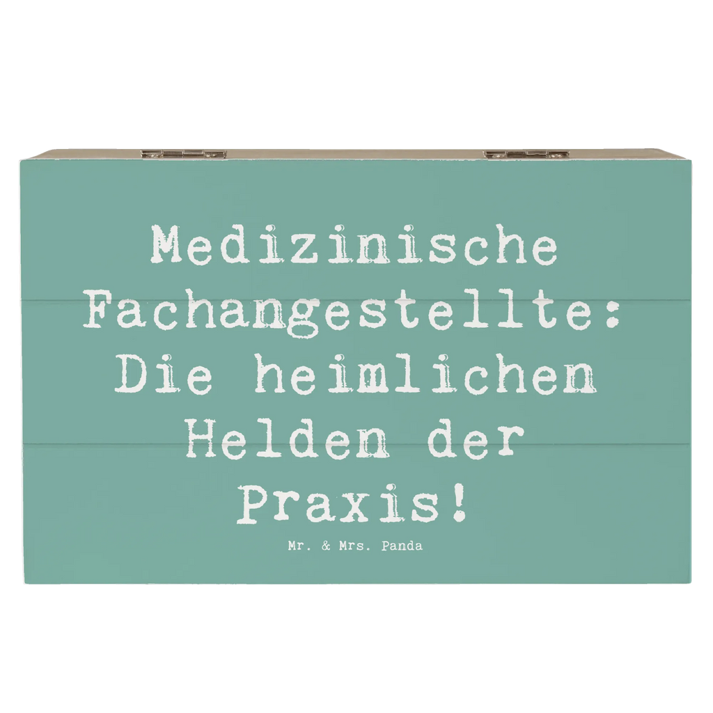 Holzkiste Spruch Medizinische Fachangestellte Helden Aufbewahrungsbox, Truhe, XXL, Geschenkbox, Holzkiste, Erinnerungsbox, Geschenkdose, Schatulle, Erinnerungskiste, Schatzkiste, Kiste, Dekokiste, Beruf, Ausbildung, Jubiläum, Abschied, Rente, Kollege, Kollegin, Geschenk, Schenken, Arbeitskollege, Mitarbeiter, Firma, Danke, Dankeschön