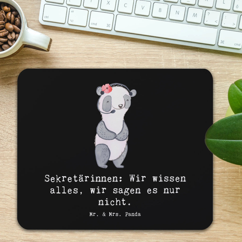 Mouse mat Sekretärinnen: Wir wissen alles, wir sagen es nur nicht. Mausunterlage, Mauspad, Computer zubehör, Mousepad, Mauspad Büro, Einzigartiges Mauspad, PC Zubehör, Büroausstattung, Designer Mauspad, Arbeitszimmer, Beruf, Ausbildung, Jubiläum, Abschied, Rente, Kollege, Kollegin, Geschenk, Schenken, Arbeitskollege, Mitarbeiter, Firma, Danke, Dankeschön