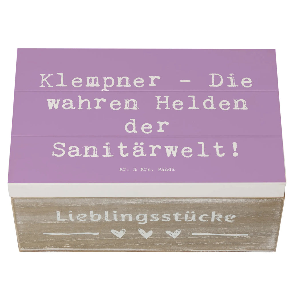 Holzkiste Spruch Klempner Helden Geschenkbox, XXL, Schatulle, Schatzkiste, Kiste, Dekokiste, Geschenkdose, Holzkiste, Aufbewahrungsbox, Erinnerungsbox, Truhe, Erinnerungskiste, Beruf, Ausbildung, Jubiläum, Abschied, Rente, Kollege, Kollegin, Geschenk, Schenken, Arbeitskollege, Mitarbeiter, Firma, Danke, Dankeschön