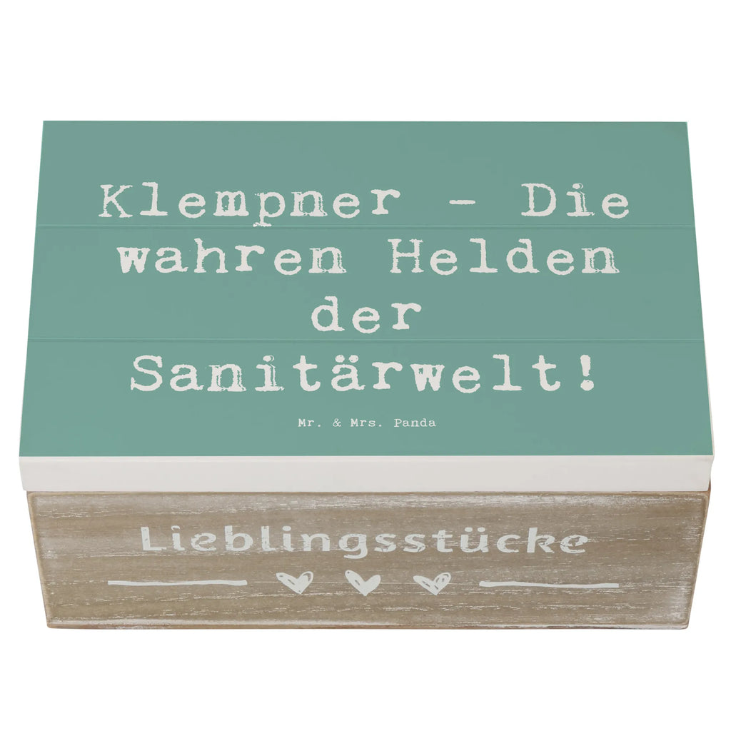 Holzkiste Spruch Klempner Helden Geschenkbox, XXL, Schatulle, Schatzkiste, Kiste, Dekokiste, Geschenkdose, Holzkiste, Aufbewahrungsbox, Erinnerungsbox, Truhe, Erinnerungskiste, Beruf, Ausbildung, Jubiläum, Abschied, Rente, Kollege, Kollegin, Geschenk, Schenken, Arbeitskollege, Mitarbeiter, Firma, Danke, Dankeschön