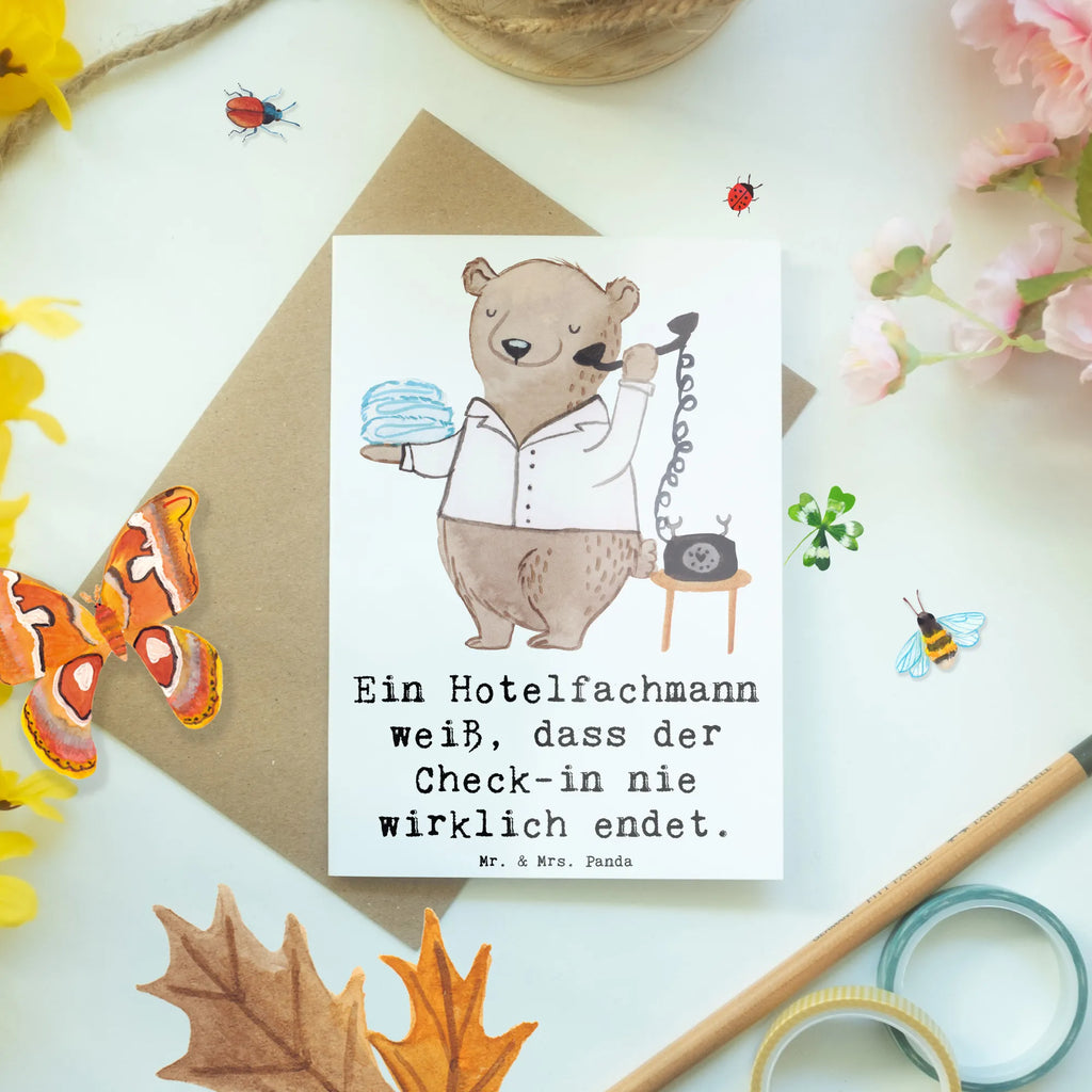 Greetings card Ein Hotelfachmann weiß, dass der Check-in nie wirklich endet. Grußkarte, Glückwunschkarte, Hochzeitskarte, Einladungskarte, Karte, Geburtstagskarte, Klappkarte, Ansichtskarten, Beruf, Ausbildung, Jubiläum, Abschied, Rente, Kollege, Kollegin, Geschenk, Schenken, Arbeitskollege, Mitarbeiter, Firma, Danke, Dankeschön