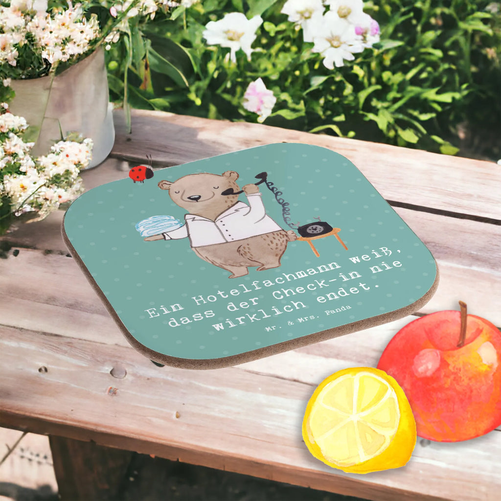 Square coaster Ein Hotelfachmann weiß, dass der Check-in nie wirklich endet. Untersetzer für Gläser, Holzuntersetzer, Untersetzer aus Holz, Untersetzer, Untersetzer Gläser, Bierdeckel, Tassen Untersetzer, Korkuntersetzer, Untersetzer Holz, Glasuntersetzer, Untersetzer Design, Getränkeuntersetzer, Beruf, Ausbildung, Jubiläum, Abschied, Rente, Kollege, Kollegin, Geschenk, Schenken, Arbeitskollege, Mitarbeiter, Firma, Danke, Dankeschön
