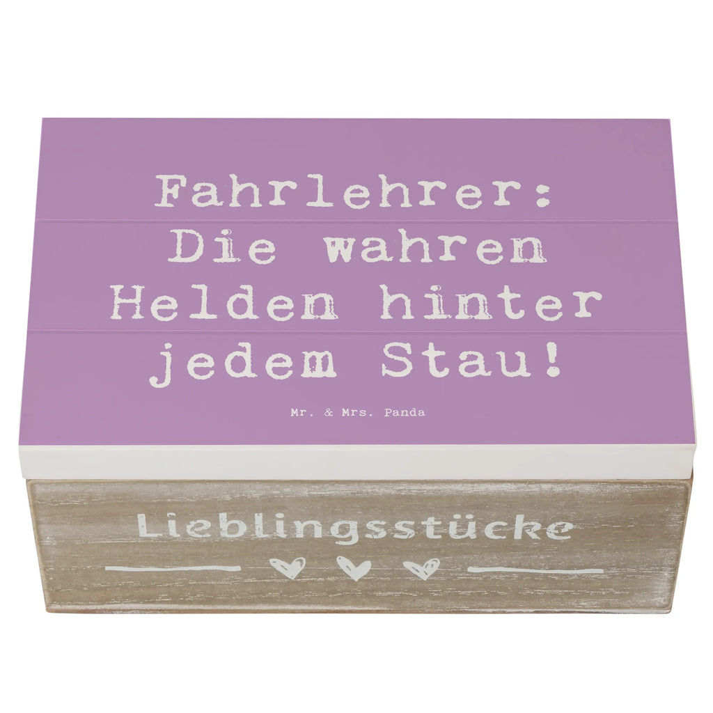 Holzkiste Spruch Fahrlehrer: Die wahren Helden hinter jedem Stau! XXL, Geschenkbox, Dekokiste, Erinnerungskiste, Geschenkdose, Kiste, Aufbewahrungsbox, Schatulle, Erinnerungsbox, Schatzkiste, Holzkiste, Truhe, Beruf, Ausbildung, Jubiläum, Abschied, Rente, Kollege, Kollegin, Geschenk, Schenken, Arbeitskollege, Mitarbeiter, Firma, Danke, Dankeschön