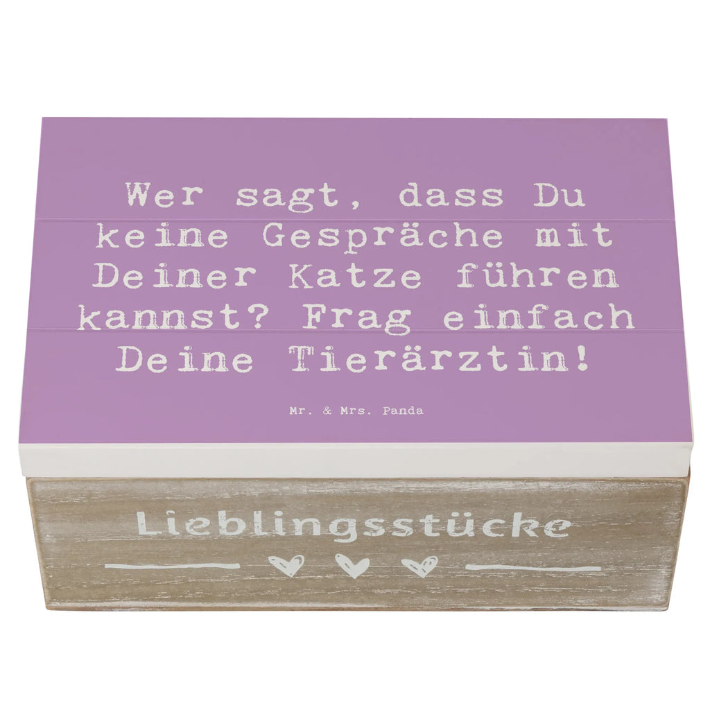 Holzkiste Spruch Wer sagt, dass Du keine Gespräche mit Deiner Katze führen kannst? Frag einfach Deine Tierärztin! Erinnerungsbox, Schatulle, Truhe, Kiste, Dekokiste, Geschenkdose, Aufbewahrungsbox, Holzkiste, Schatzkiste, XXL, Geschenkbox, Erinnerungskiste, Beruf, Ausbildung, Jubiläum, Abschied, Rente, Kollege, Kollegin, Geschenk, Schenken, Arbeitskollege, Mitarbeiter, Firma, Danke, Dankeschön