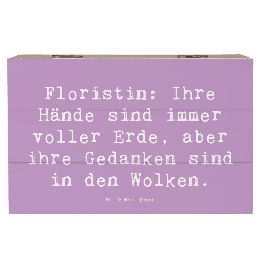 Wooden chest Saying Floristin: Ihre Hände sind immer voller Erde, aber ihre Gedanken sind in den Wolken. Aufbewahrungsbox, Schatzkiste, Dekokiste, Truhe, Schatulle, Erinnerungskiste, Erinnerungsbox, Geschenkbox, XXL, Kiste, Holzkiste, Geschenkdose, Beruf, Ausbildung, Jubiläum, Abschied, Rente, Kollege, Kollegin, Geschenk, Schenken, Arbeitskollege, Mitarbeiter, Firma, Danke, Dankeschön