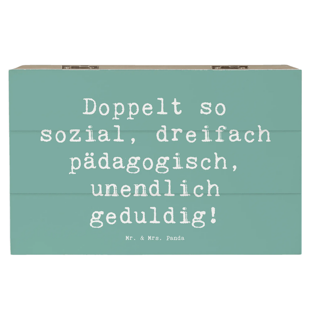 Holzkiste Spruch Doppelt so sozial, dreifach pädagogisch, unendlich geduldig! holzschatulle, Holzbox mit Deckel, Holzkiste mit Deckel, Aufbewahrungsbox, Aufbewahrungsbox Holz, box holz, aufbewahrungskisten, Holzboxen, Holzbox, Holzkiste, aufbewahrungsboxen, aufbewahrungskiste mit deckel, holzkästchen, Aufbewahrungskiste, holztruhen, aufbewahrungstruhe, Box aus Holz, holzschachtel, Holzkisten, Schatulle, kiste holz, Aufbewahrungsbox aus Holz, Holztruhe, truhe holz, Holz Aufbewahrungsbox, Geschenk, Danke, Dankeschön, Schenken, Beruf, Ausbildung, Abschied, Rente, Kollege, Kollegin, Arbeitskollege, Mitarbeiter, Jubiläum, Firma
