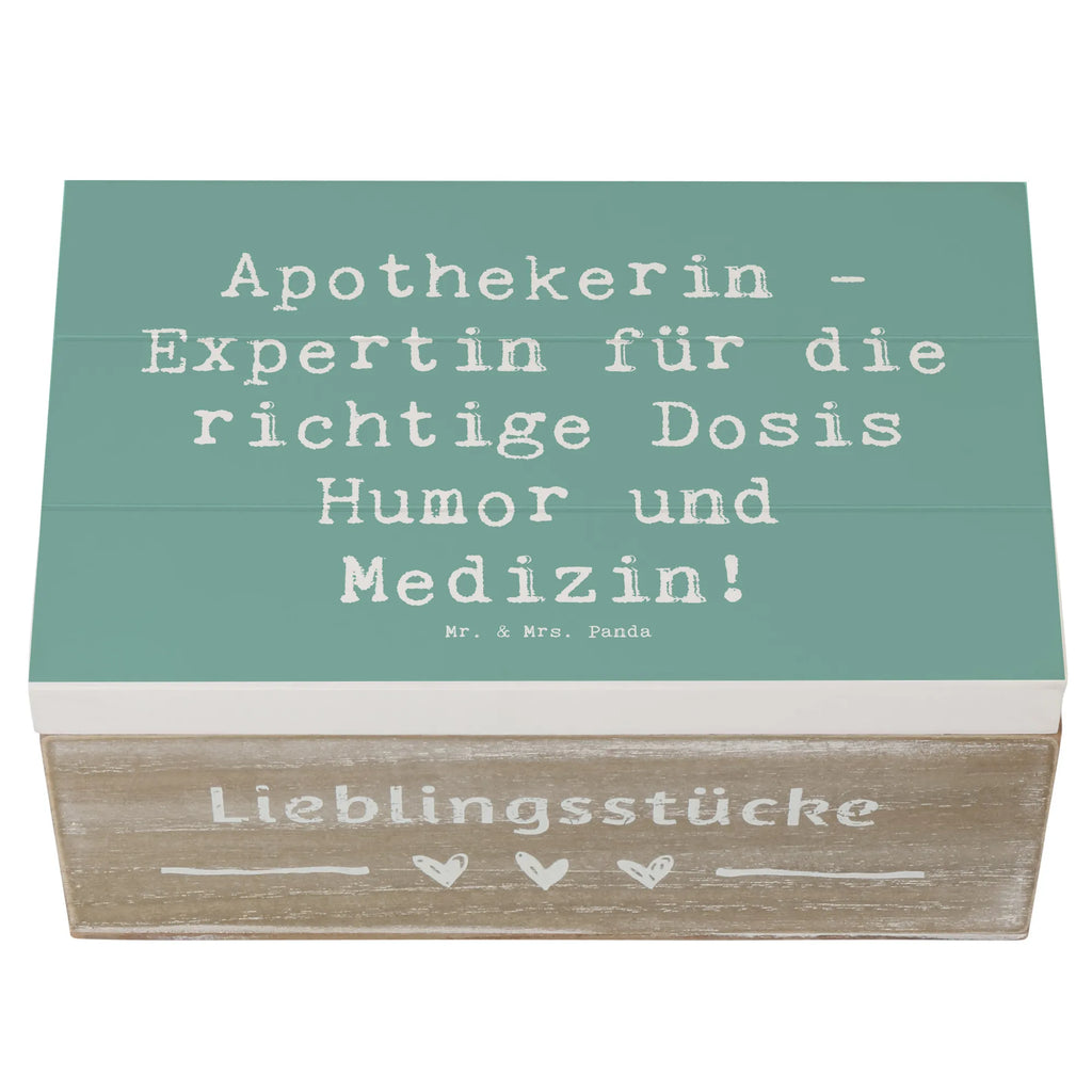 Wooden chest Saying Apothekerin - Expertin für die richtige Dosis Humor und Medizin! Holzkiste mit Deckel, aufbewahrungskiste mit deckel, Holztruhe, Aufbewahrungsbox, aufbewahrungstruhe, Aufbewahrungsbox Holz, Box aus Holz, Holzkiste, Schatulle, Aufbewahrungsbox aus Holz, Aufbewahrungskiste, holzkästchen, Holzkisten, kiste holz, Holzbox mit Deckel, truhe holz, Holzbox, holztruhen, Holz Aufbewahrungsbox, box holz, aufbewahrungsboxen, Holzboxen, holzschachtel, holzschatulle, aufbewahrungskisten, Geschenk, Danke, Dankeschön, Schenken, Beruf, Ausbildung, Abschied, Rente, Kollege, Kollegin, Arbeitskollege, Mitarbeiter, Jubiläum, Firma