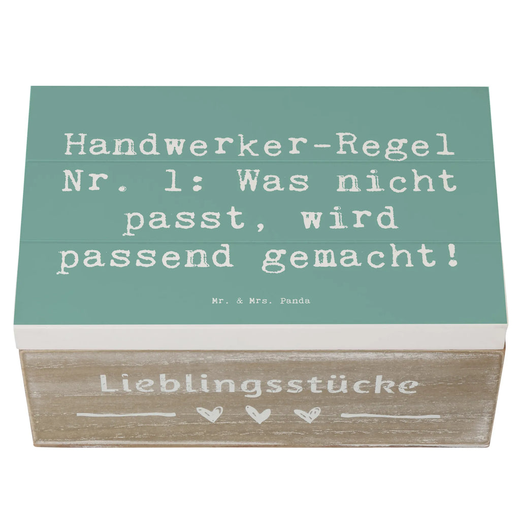 Wooden chest Saying Handwerker-Regel Nr. 1: Was nicht passt, wird passend gemacht! Erinnerungskiste, Truhe, Aufbewahrungsbox, Schatzkiste, Kiste, Geschenkdose, Geschenkbox, Schatulle, Holzkiste, Dekokiste, Erinnerungsbox, XXL, Beruf, Ausbildung, Jubiläum, Abschied, Rente, Kollege, Kollegin, Geschenk, Schenken, Arbeitskollege, Mitarbeiter, Firma, Danke, Dankeschön