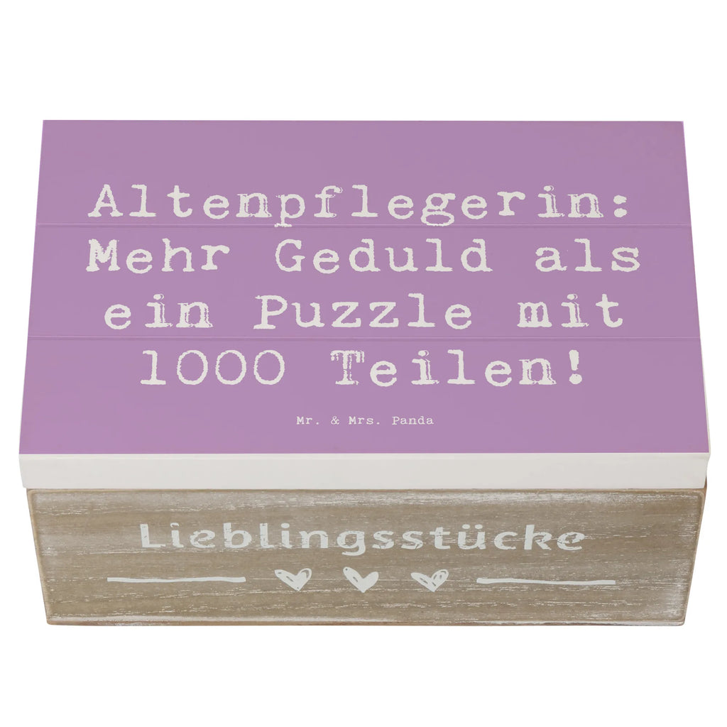 Wooden chest Saying Altenpflegerin: Mehr Geduld als ein Puzzle mit 1000 Teilen! Dekokiste, Geschenkdose, Schatzkiste, Erinnerungskiste, Aufbewahrungsbox, XXL, Erinnerungsbox, Geschenkbox, Truhe, Schatulle, Holzkiste, Kiste, Beruf, Ausbildung, Jubiläum, Abschied, Rente, Kollege, Kollegin, Geschenk, Schenken, Arbeitskollege, Mitarbeiter, Firma, Danke, Dankeschön