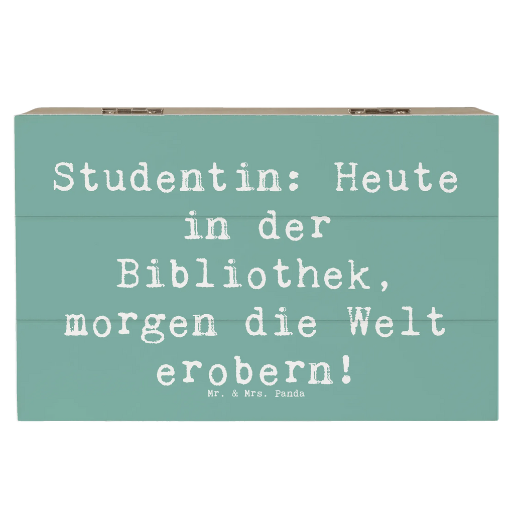 Holzkiste Spruch Studentin: Heute in der Bibliothek, morgen die Welt erobern! Geschenkdose, Erinnerungsbox, Dekokiste, Aufbewahrungsbox, Holzkiste, Geschenkbox, Schatulle, XXL, Kiste, Erinnerungskiste, Schatzkiste, Truhe, Beruf, Ausbildung, Jubiläum, Abschied, Rente, Kollege, Kollegin, Geschenk, Schenken, Arbeitskollege, Mitarbeiter, Firma, Danke, Dankeschön