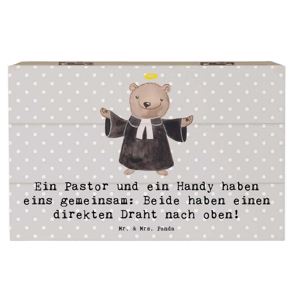 Holzkiste Ein Pastor und ein Handy haben eins gemeinsam: Beide haben einen direkten Draht nach oben! Schatulle, XXL, Geschenkdose, Schatzkiste, Truhe, Erinnerungsbox, Aufbewahrungsbox, Dekokiste, Geschenkbox, Erinnerungskiste, Kiste, Holzkiste, Beruf, Ausbildung, Jubiläum, Abschied, Rente, Kollege, Kollegin, Geschenk, Schenken, Arbeitskollege, Mitarbeiter, Firma, Danke, Dankeschön