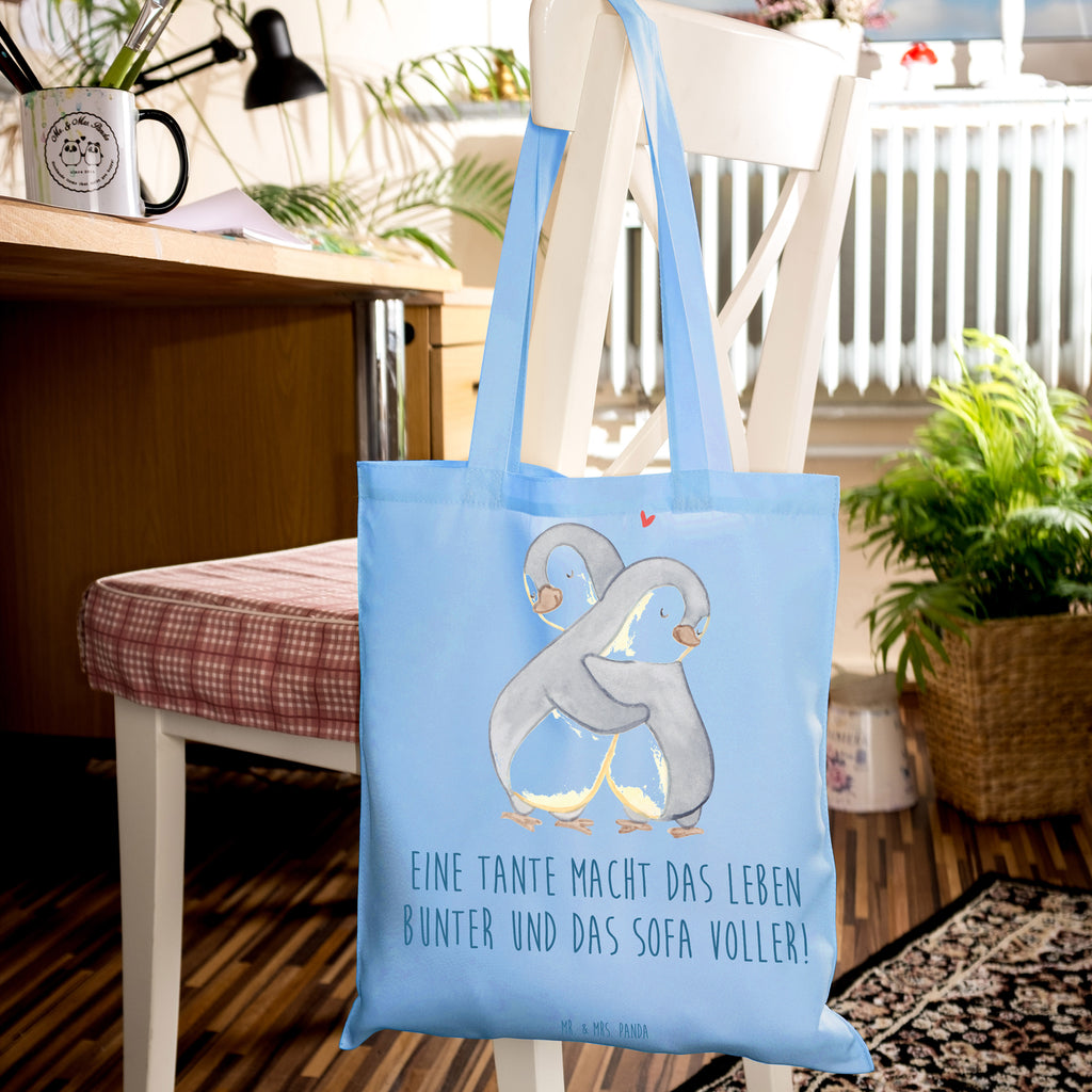 Tote bag Eine Tante macht das Leben bunter und das Sofa voller! Einkaufstasche, Einkaufstüte, Shopper, Badetasche, Jutetasche, Laptoptasche, Stofftasche, Beutel, Stoffbeutel, Umhängetasche, Schultertasche, Tasche, Tragetasche, Jutebeutel, Strandtasche, Beuteltasche, Familie, Vatertag, Muttertag, Bruder, Schwester, Mama, Papa, Oma, Opa