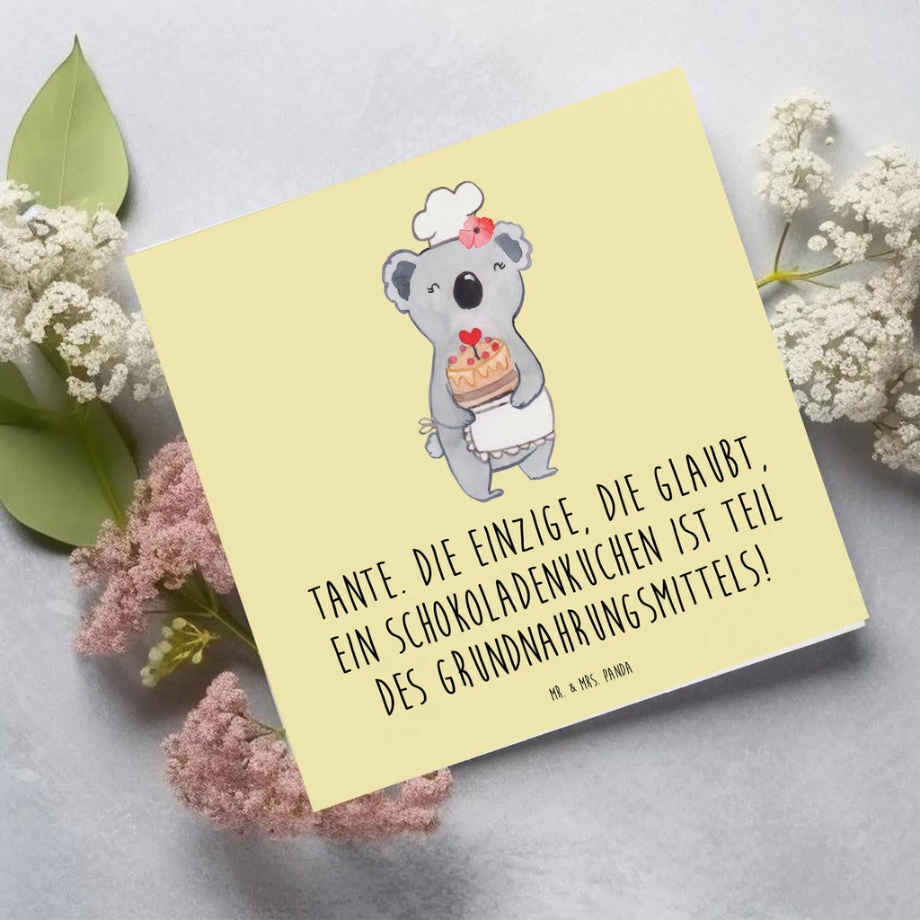 Deluxe Card Tante. Die einzige, die glaubt, ein Schokoladenkuchen ist Teil des Grundnahrungsmittels! Glückwunschkarte, Karte, Einladungskarte, Hochzeitskarte, Klappkarte, Geburtstagskarte, Grußkarte, Hochwertige Klappkarte, Hochwertige Grußkarte, Familie, Vatertag, Muttertag, Bruder, Schwester, Mama, Papa, Oma, Opa